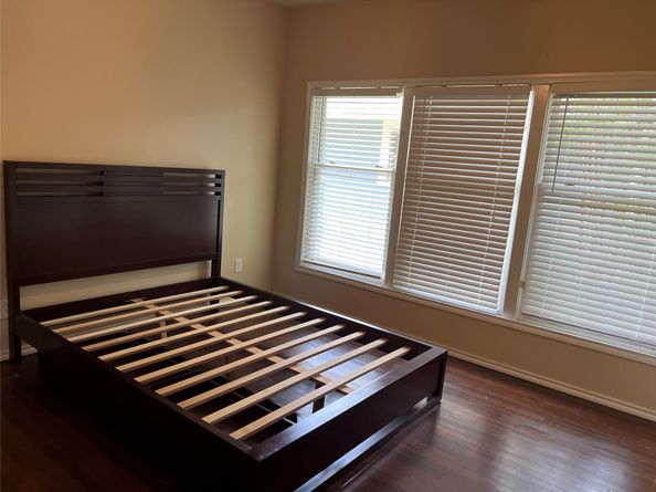 117 E 25th Street, Houston TX 77008
