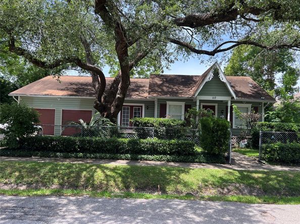 117 E 25th Street, Houston TX 77008