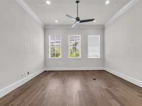809 Bringhurst Street, Houston TX 77020