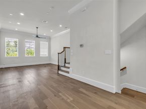 809 Bringhurst Street, Houston TX 77020