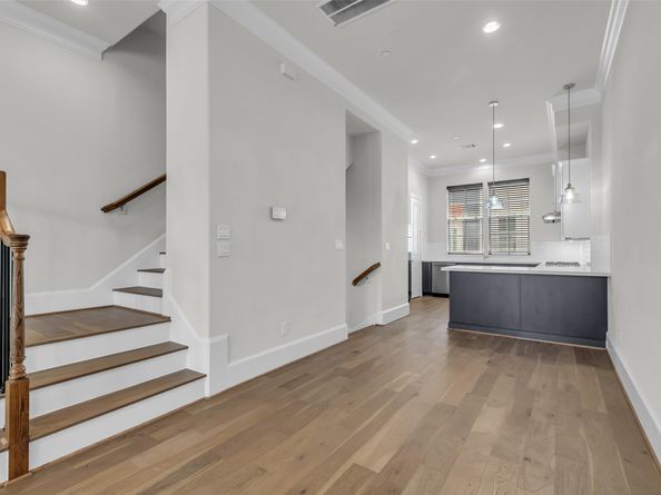 809 Bringhurst Street, Houston TX 77020