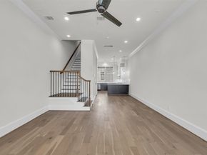 809 Bringhurst Street, Houston TX 77020