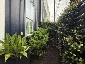 809 Bringhurst Street, Houston TX 77020