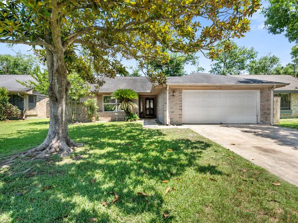 5330 Pine Cliff Drive, Houston TX 77084