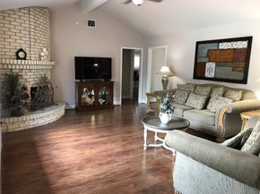 127 Parliament Drive, Houston TX 77034