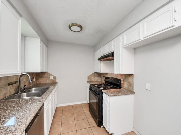 12610 Chiswick Road, Houston TX 77047