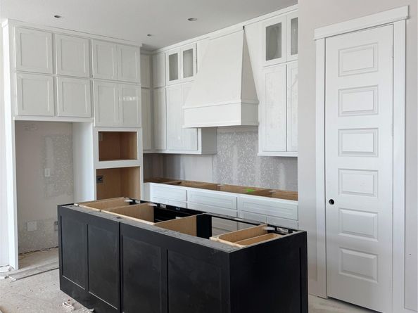 16046 Mason Run Drive, Houston TX 77079