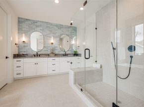 2213 WHITNEY Street, Houston TX 77006