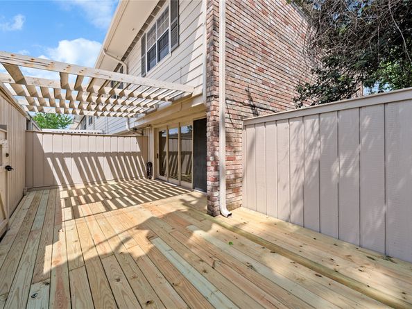 5801 Doliver Drive 66, Houston TX 77057