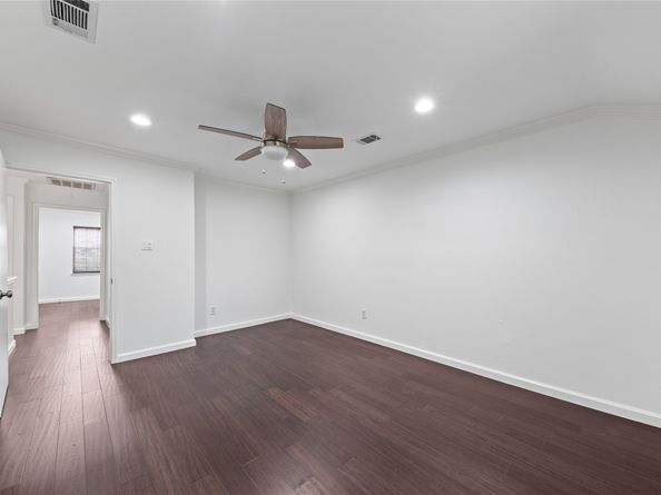 5801 Doliver Drive 66, Houston TX 77057