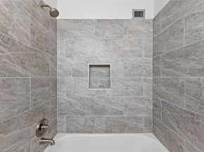 5801 Doliver Drive 66, Houston TX 77057