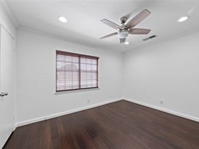 5801 Doliver Drive 66, Houston TX 77057