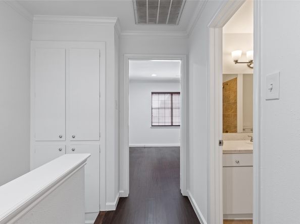 5801 Doliver Drive 66, Houston TX 77057