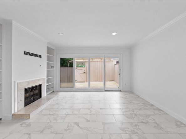 5801 Doliver Drive 66, Houston TX 77057