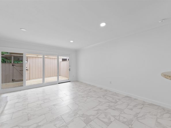 5801 Doliver Drive 66, Houston TX 77057