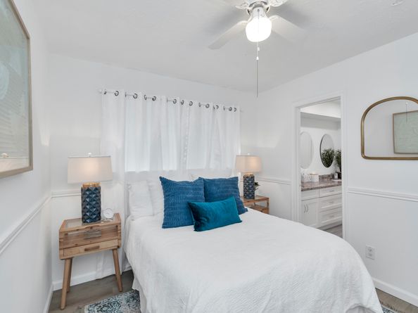 2718 Lazy Spring Drive, Houston TX 77080