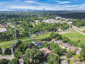 2718 Lazy Spring Drive, Houston TX 77080