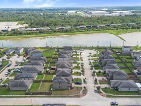6803 Cortenridge Lane, Houston TX 77048