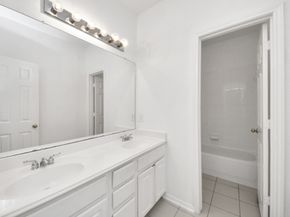 5115 Windshire, Missouri City TX 77459