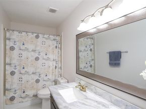 840 Threadneedle Street 181, Houston TX 77079