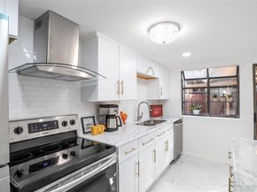 840 Threadneedle Street 181, Houston TX 77079