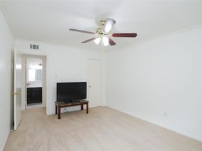 840 Threadneedle Street 181, Houston TX 77079