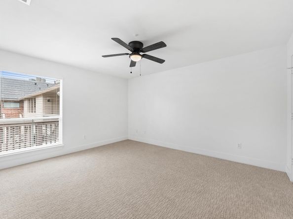 2829 Timmons Lane 202, Houston TX 77027