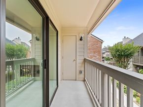 2829 Timmons Lane 202, Houston TX 77027