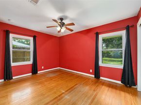 6601 Roos Road, Houston TX 77074