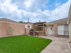 16007 Camino Del Sol Drive, Houston TX 77083