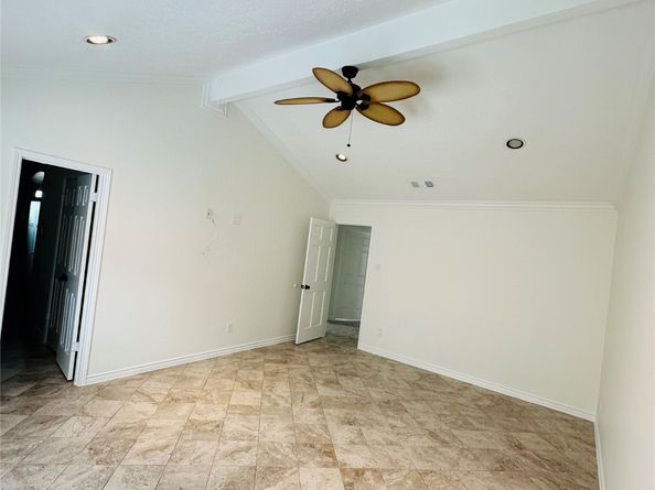16007 Camino Del Sol Drive, Houston TX 77083