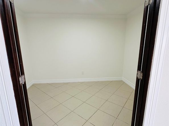 16007 Camino Del Sol Drive, Houston TX 77083
