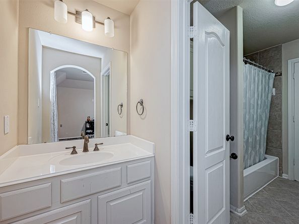 16011 Maple Shores Drive, Houston TX 77044