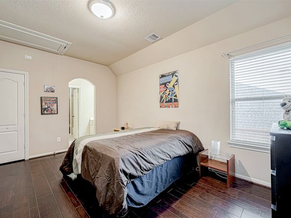 16011 Maple Shores Drive, Houston TX 77044