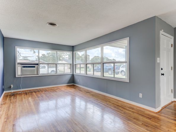 8623 Norton Drive, Houston TX 77080