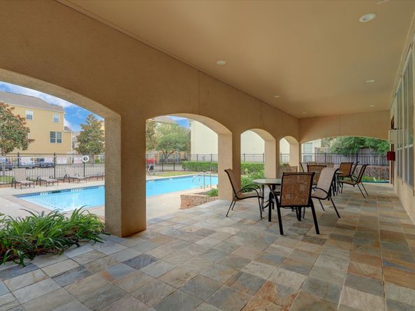9008 Harbor Hills Drive, Houston TX 77054