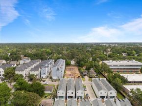 805 Fisher Street B, Houston TX 77018