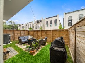 805 Fisher Street B, Houston TX 77018