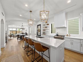 805 Fisher Street B, Houston TX 77018