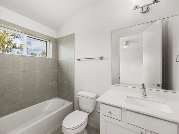 4809 Martin Oaks Lane, Houston TX 77018