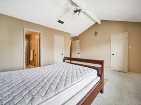 9345 Westwood Village Drive 30, Houston TX 77036