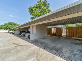 9345 Westwood Village Drive 30, Houston TX 77036