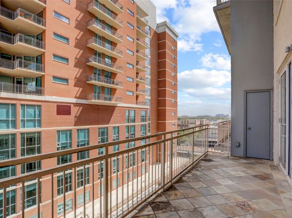 2520 Robinhood Street 1008, Houston TX 77005