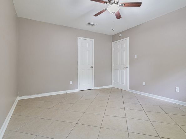 78 W White Willow Circle, The Woodlands TX 77381
