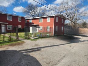6614 London Street 12, Houston TX 77021