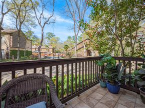 11711 Memorial Drive 21, Houston TX 77024
