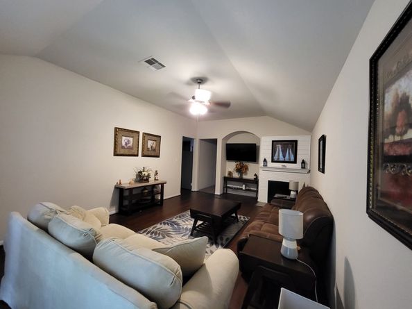 10739 Chestnut Path Way, Tomball TX 77375