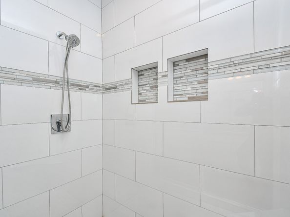 11747 Riverview Dr, Houston TX 77077