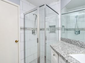 11747 Riverview Dr, Houston TX 77077