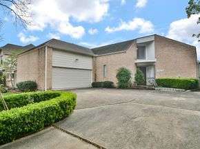 11747 Riverview Dr, Houston TX 77077